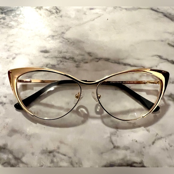 Brand new gold cat eye lenses - Picture 2 of 8